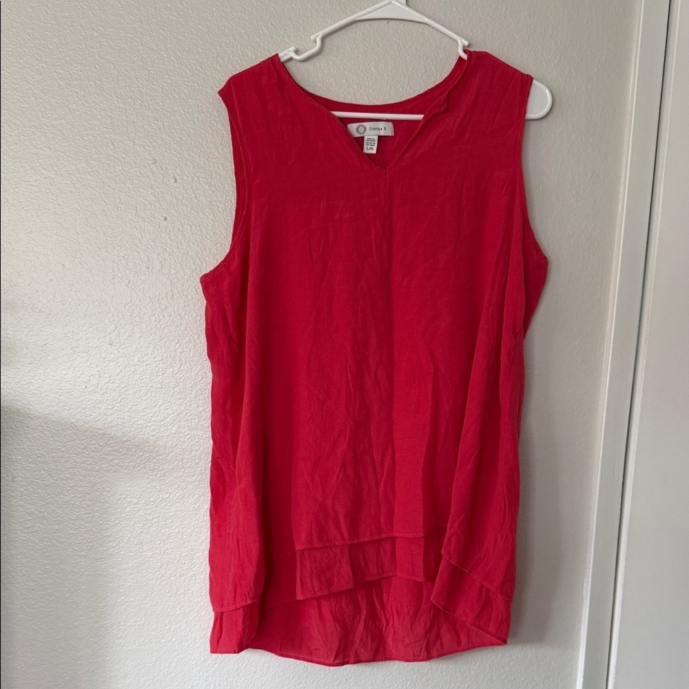 Chic Red Sleeveless Top
